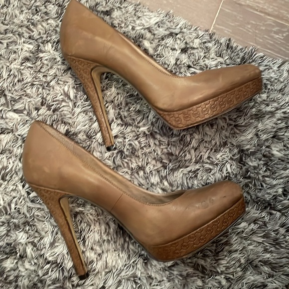 Michael Kors Heels - Picture 4 of 6